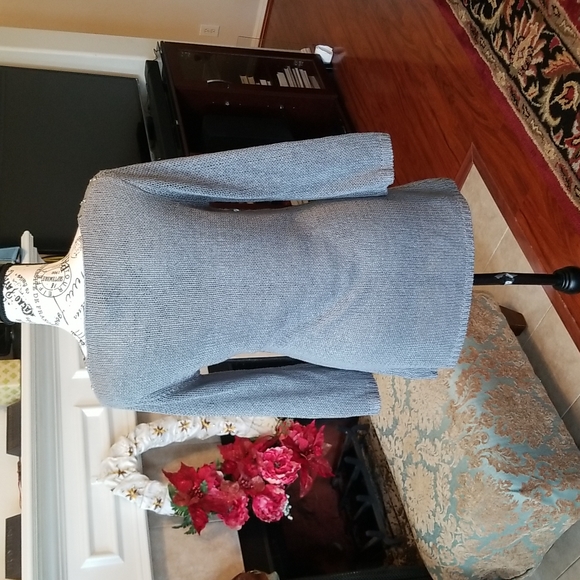 BCBG Maxazria Top Small - Picture 6 of 7